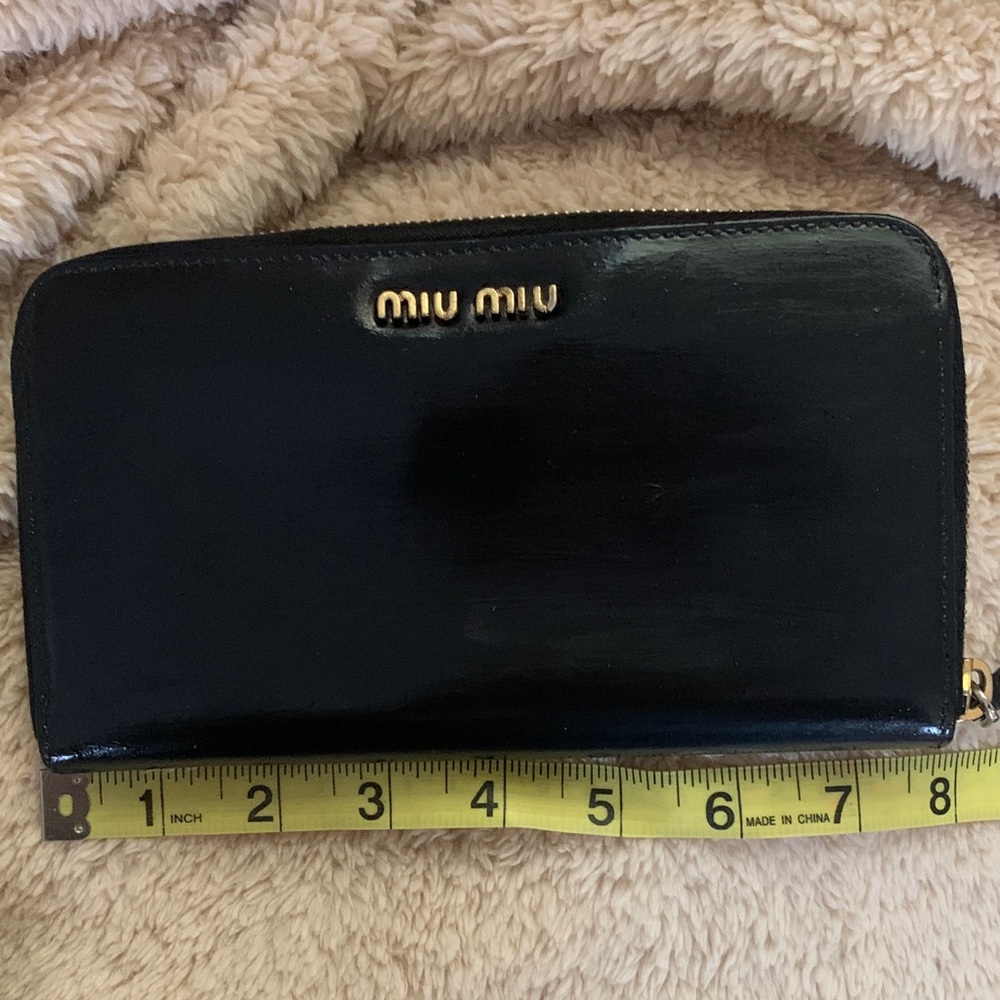 Miu Miu Black Leather Full Zip Wallet